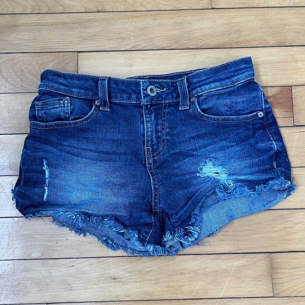 Guess Los Angeles Women Distressed Denim Cutoff Shorts Dark Wash Blue Size 25